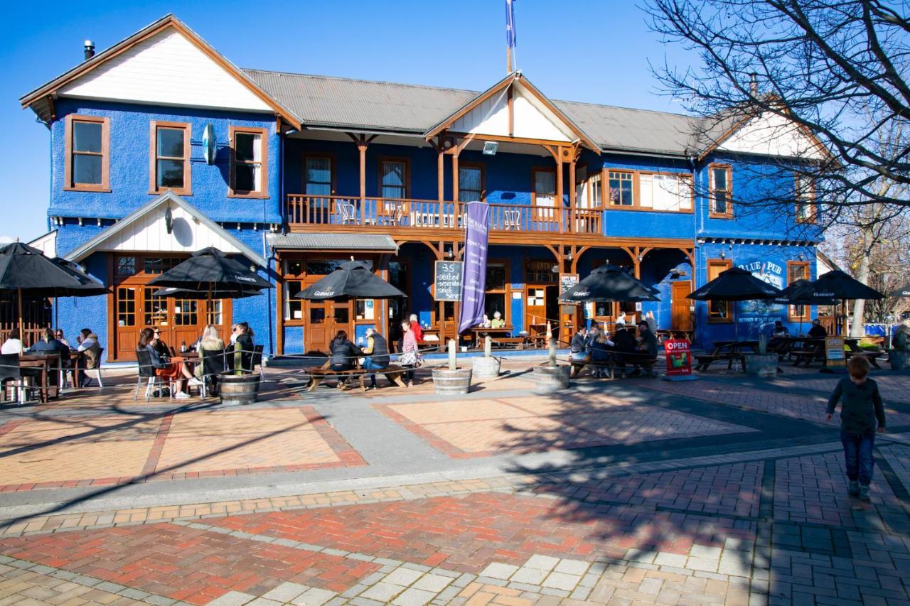 The Blue Pub Hotel Methven Exterior photo