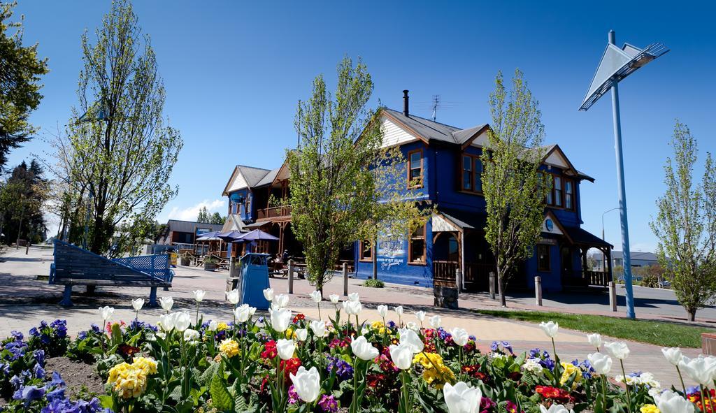 The Blue Pub Hotel Methven Exterior photo